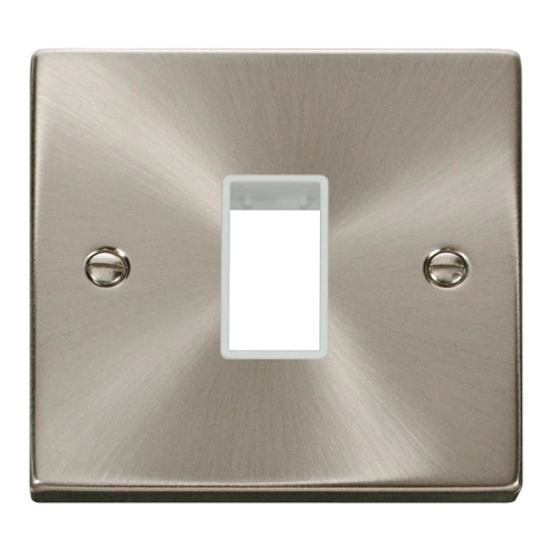 Click Deco 1 Gang Plate Single Aperture White Victorian Sat Chrome