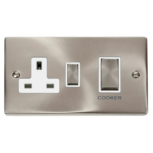 Click Deco Ingot 45A DP Switch + 13A Sw Socket White Victorian Sat Chrome