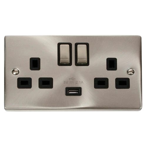 CLICK VPSC570BK SOCKET 2G SWD & USB 13A