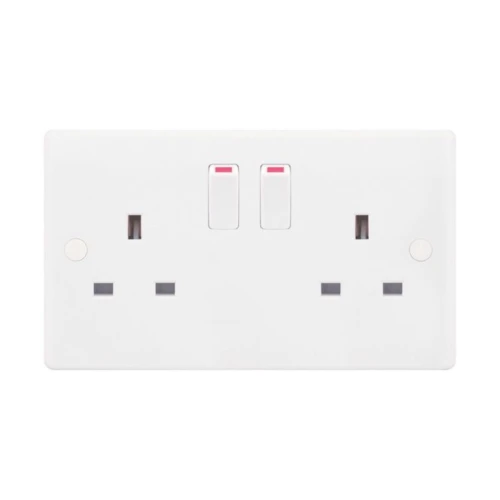 Selectric Smooth 2 Gang 13A Switched Socket